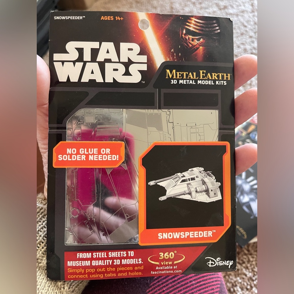Star Wars Snowspeeder 3D Metal Kit - Black and Red